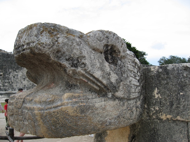Chich&eacute;n Itz&aacute;
