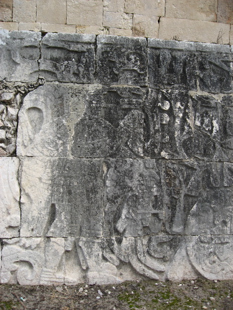 Chich&eacute;n Itz&aacute; - Main Ball Court
