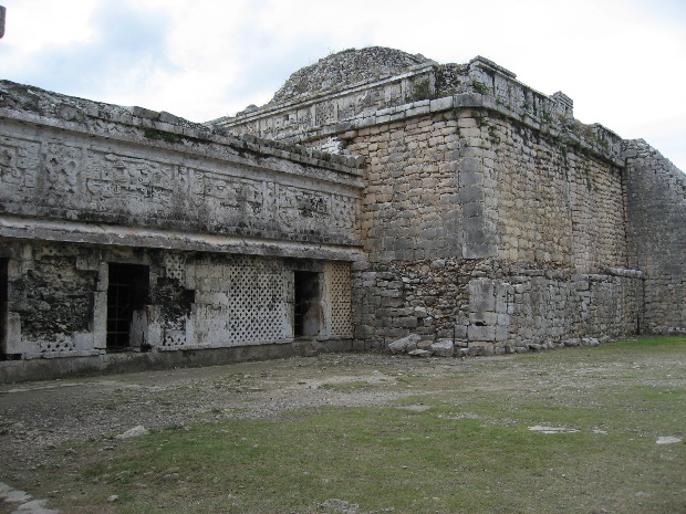 Chich&eacute;n Itz&aacute;